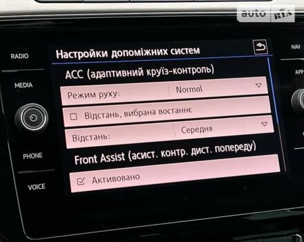 Черный Фольксваген Пассат, объемом двигателя 1.97 л и пробегом 224 тыс. км за 18500 $, фото 55 на Automoto.ua