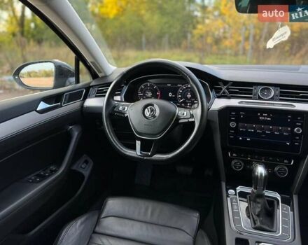 Чорний Фольксваген Пассат, об'ємом двигуна 1.97 л та пробігом 147 тис. км за 25999 $, фото 34 на Automoto.ua