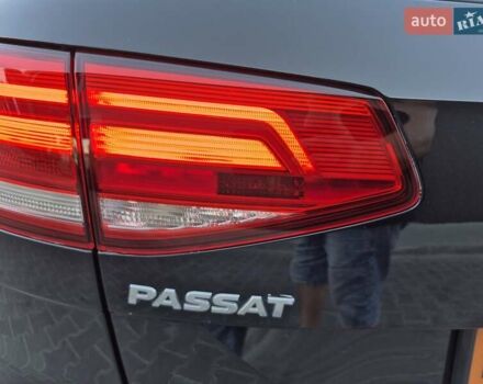 Черный Фольксваген Пассат, объемом двигателя 1.97 л и пробегом 256 тыс. км за 17777 $, фото 24 на Automoto.ua