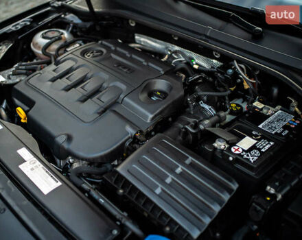 Черный Фольксваген Пассат, объемом двигателя 2 л и пробегом 215 тыс. км за 21700 $, фото 33 на Automoto.ua