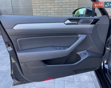 Черный Фольксваген Пассат, объемом двигателя 1.97 л и пробегом 200 тыс. км за 23300 $, фото 50 на Automoto.ua