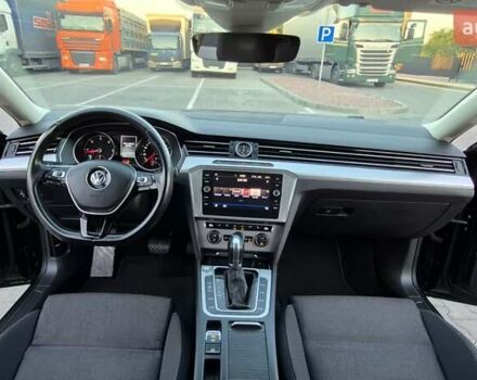 Черный Фольксваген Пассат, объемом двигателя 1.97 л и пробегом 256 тыс. км за 17777 $, фото 58 на Automoto.ua