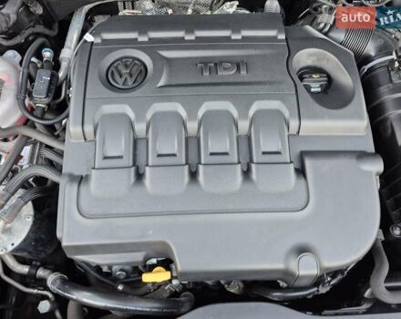 Черный Фольксваген Пассат, объемом двигателя 1.97 л и пробегом 256 тыс. км за 17777 $, фото 107 на Automoto.ua