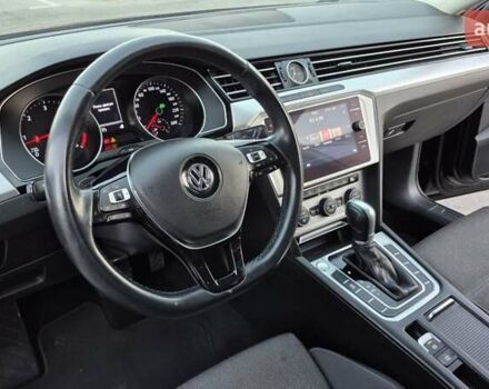 Черный Фольксваген Пассат, объемом двигателя 1.97 л и пробегом 256 тыс. км за 17777 $, фото 61 на Automoto.ua