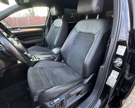 Черный Фольксваген Пассат, объемом двигателя 2 л и пробегом 186 тыс. км за 20499 $, фото 116 на Automoto.ua