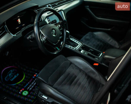 Черный Фольксваген Пассат, объемом двигателя 2 л и пробегом 215 тыс. км за 21700 $, фото 64 на Automoto.ua