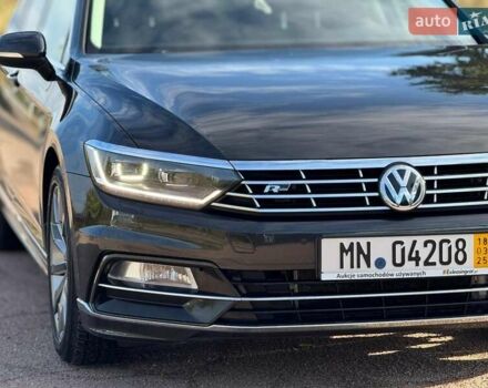 Чорний Фольксваген Пассат, об'ємом двигуна 1.97 л та пробігом 147 тис. км за 25999 $, фото 1 на Automoto.ua