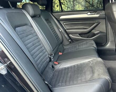 Черный Фольксваген Пассат, объемом двигателя 2 л и пробегом 186 тыс. км за 20499 $, фото 140 на Automoto.ua