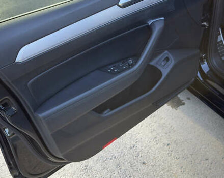 Чорний Фольксваген Пассат, об'ємом двигуна 1.97 л та пробігом 175 тис. км за 21900 $, фото 19 на Automoto.ua