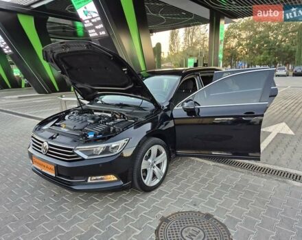 Черный Фольксваген Пассат, объемом двигателя 1.97 л и пробегом 256 тыс. км за 17777 $, фото 115 на Automoto.ua