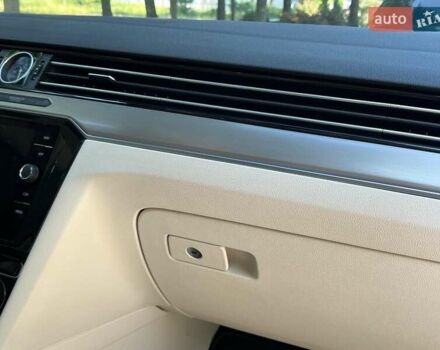 Чорний Фольксваген Пассат, об'ємом двигуна 2 л та пробігом 107 тис. км за 27440 $, фото 35 на Automoto.ua