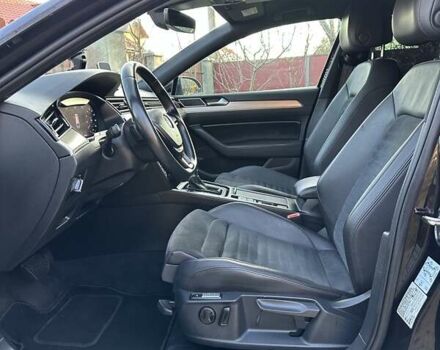 Черный Фольксваген Пассат, объемом двигателя 2 л и пробегом 186 тыс. км за 20499 $, фото 108 на Automoto.ua