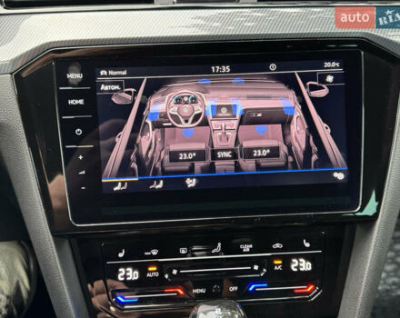 Черный Фольксваген Пассат, объемом двигателя 1.97 л и пробегом 254 тыс. км за 22800 $, фото 4 на Automoto.ua