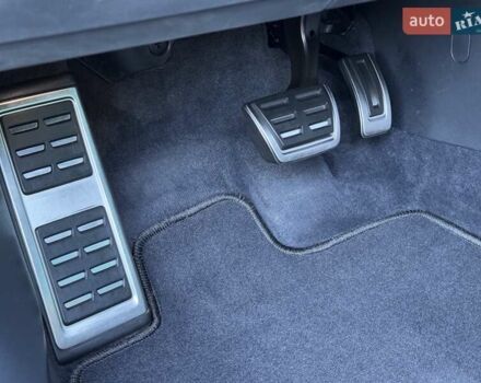 Черный Фольксваген Пассат, объемом двигателя 1.97 л и пробегом 200 тыс. км за 23300 $, фото 56 на Automoto.ua