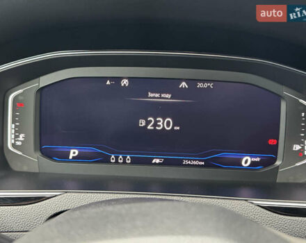 Черный Фольксваген Пассат, объемом двигателя 1.97 л и пробегом 254 тыс. км за 22800 $, фото 11 на Automoto.ua