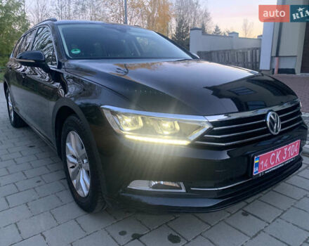 Чорний Фольксваген Пассат, об'ємом двигуна 2 л та пробігом 220 тис. км за 17700 $, фото 4 на Automoto.ua