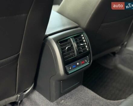 Чорний Фольксваген Пассат, об'ємом двигуна 1.97 л та пробігом 147 тис. км за 25999 $, фото 17 на Automoto.ua