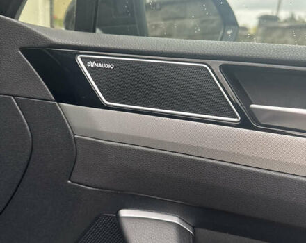 Черный Фольксваген Пассат, объемом двигателя 2 л и пробегом 250 тыс. км за 17400 $, фото 18 на Automoto.ua