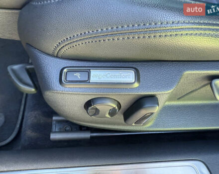 Чорний Фольксваген Пассат, об'ємом двигуна 2 л та пробігом 274 тис. км за 17650 $, фото 11 на Automoto.ua