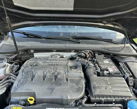 Черный Фольксваген Пассат, объемом двигателя 2 л и пробегом 186 тыс. км за 19950 $, фото 137 на Automoto.ua