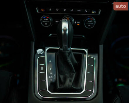 Черный Фольксваген Пассат, объемом двигателя 2 л и пробегом 215 тыс. км за 21700 $, фото 70 на Automoto.ua