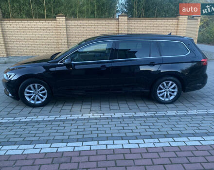 Чорний Фольксваген Пассат, об'ємом двигуна 2 л та пробігом 220 тис. км за 17700 $, фото 6 на Automoto.ua