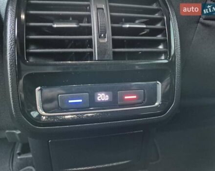 Черный Фольксваген Пассат, объемом двигателя 1.97 л и пробегом 256 тыс. км за 17777 $, фото 39 на Automoto.ua