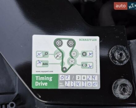 Черный Фольксваген Пассат, объемом двигателя 1.97 л и пробегом 256 тыс. км за 17777 $, фото 108 на Automoto.ua