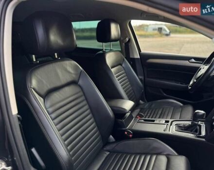 Чорний Фольксваген Пассат, об'ємом двигуна 1.97 л та пробігом 147 тис. км за 25999 $, фото 15 на Automoto.ua