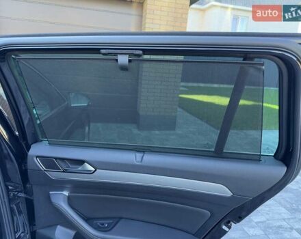 Черный Фольксваген Пассат, объемом двигателя 1.97 л и пробегом 200 тыс. км за 23300 $, фото 70 на Automoto.ua