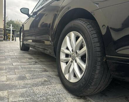 Черный Фольксваген Пассат, объемом двигателя 2 л и пробегом 250 тыс. км за 17400 $, фото 27 на Automoto.ua