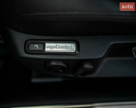 Черный Фольксваген Пассат, объемом двигателя 2 л и пробегом 215 тыс. км за 21700 $, фото 37 на Automoto.ua