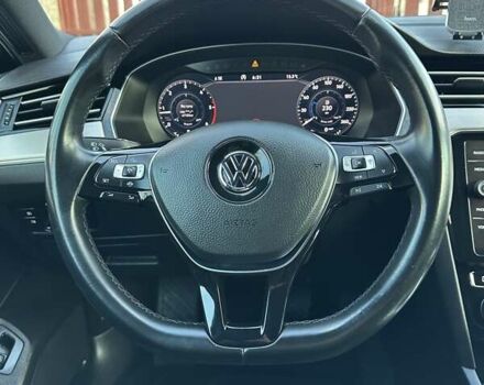 Черный Фольксваген Пассат, объемом двигателя 2 л и пробегом 186 тыс. км за 20499 $, фото 92 на Automoto.ua