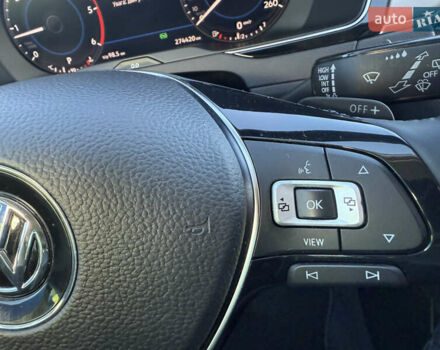 Чорний Фольксваген Пассат, об'ємом двигуна 2 л та пробігом 274 тис. км за 17650 $, фото 28 на Automoto.ua