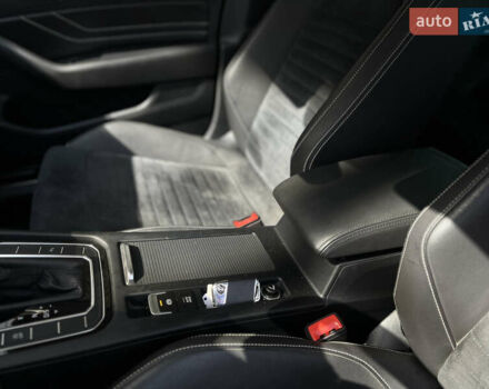 Черный Фольксваген Пассат, объемом двигателя 2 л и пробегом 188 тыс. км за 21998 $, фото 19 на Automoto.ua