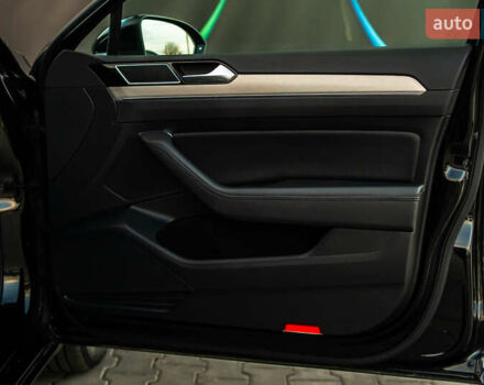 Черный Фольксваген Пассат, объемом двигателя 2 л и пробегом 215 тыс. км за 21700 $, фото 59 на Automoto.ua