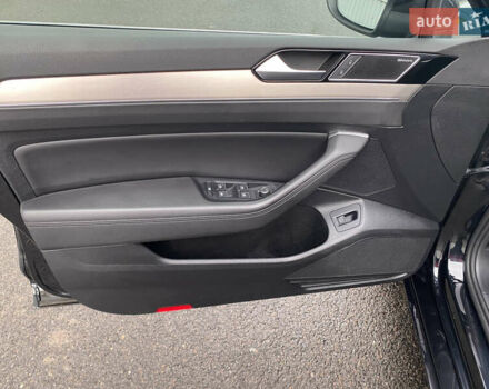 Черный Фольксваген Пассат, объемом двигателя 2 л и пробегом 253 тыс. км за 20888 $, фото 21 на Automoto.ua