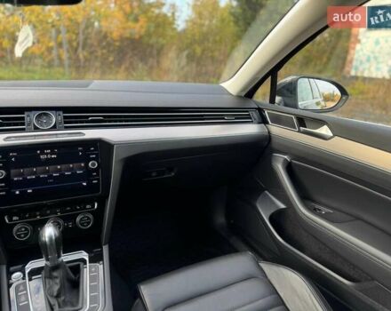 Чорний Фольксваген Пассат, об'ємом двигуна 1.97 л та пробігом 147 тис. км за 25999 $, фото 38 на Automoto.ua