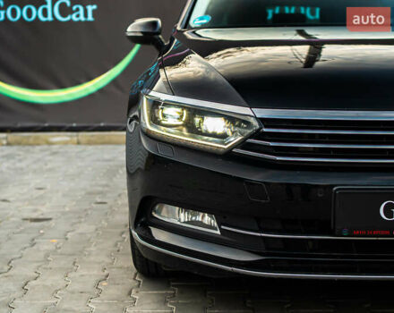 Черный Фольксваген Пассат, объемом двигателя 2 л и пробегом 215 тыс. км за 21700 $, фото 4 на Automoto.ua