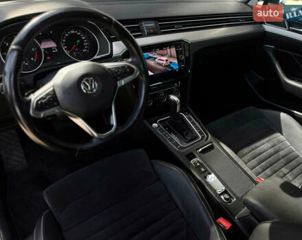 Черный Фольксваген Пассат, объемом двигателя 2 л и пробегом 188 тыс. км за 21998 $, фото 10 на Automoto.ua