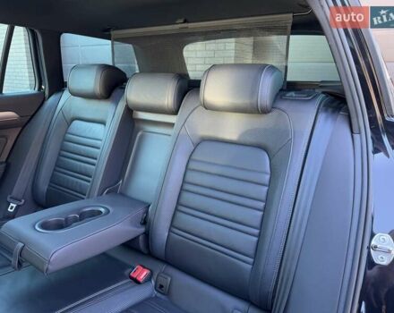 Черный Фольксваген Пассат, объемом двигателя 1.97 л и пробегом 200 тыс. км за 23300 $, фото 68 на Automoto.ua