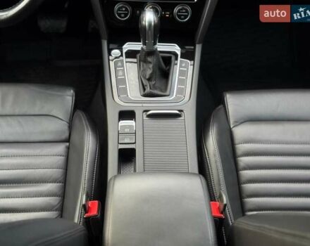 Чорний Фольксваген Пассат, об'ємом двигуна 1.97 л та пробігом 147 тис. км за 25999 $, фото 20 на Automoto.ua