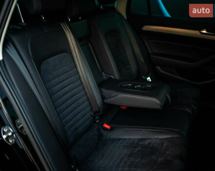 Черный Фольксваген Пассат, объемом двигателя 2 л и пробегом 215 тыс. км за 21700 $, фото 48 на Automoto.ua