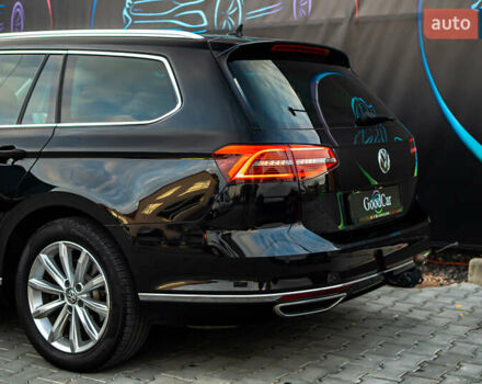 Черный Фольксваген Пассат, объемом двигателя 2 л и пробегом 215 тыс. км за 21700 $, фото 14 на Automoto.ua