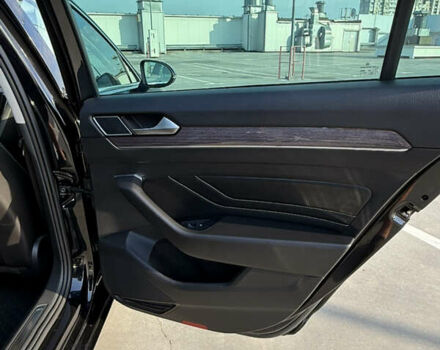 Черный Фольксваген Пассат, объемом двигателя 1.97 л и пробегом 129 тыс. км за 27000 $, фото 38 на Automoto.ua