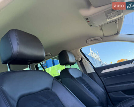 Чорний Фольксваген Пассат, об'ємом двигуна 2 л та пробігом 274 тис. км за 17650 $, фото 25 на Automoto.ua