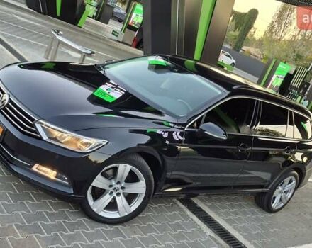 Черный Фольксваген Пассат, объемом двигателя 1.97 л и пробегом 256 тыс. км за 17777 $, фото 106 на Automoto.ua