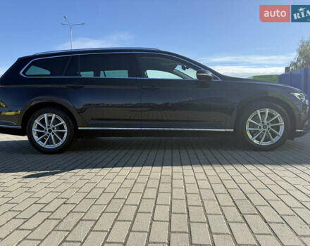 Чорний Фольксваген Пассат, об'ємом двигуна 2 л та пробігом 274 тис. км за 17650 $, фото 2 на Automoto.ua