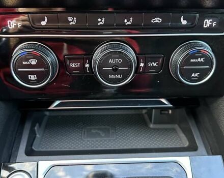 Чорний Фольксваген Пассат, об'ємом двигуна 1.97 л та пробігом 186 тис. км за 20450 $, фото 73 на Automoto.ua