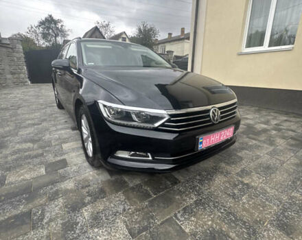 Черный Фольксваген Пассат, объемом двигателя 2 л и пробегом 250 тыс. км за 17400 $, фото 1 на Automoto.ua